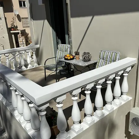 Διαμέρισμα Rodon Manor