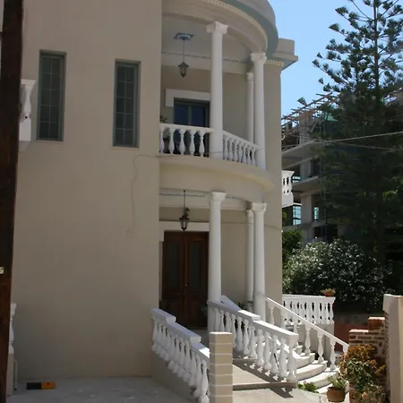 Rodon Manor Διαμέρισμα